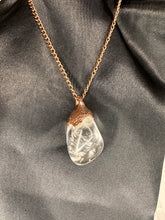 Load image into Gallery viewer, Clear quartz pendant
