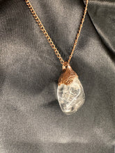 Load image into Gallery viewer, Clear quartz pendant
